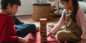 kids concentrate while playing a game